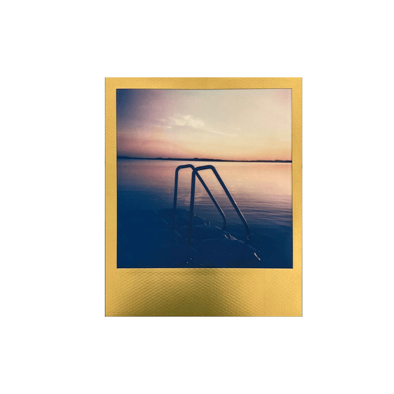 polaroid i type golden moments film 3 nastya.polaroids min polaroid i type golden moments film 3 nastya.polaroids min