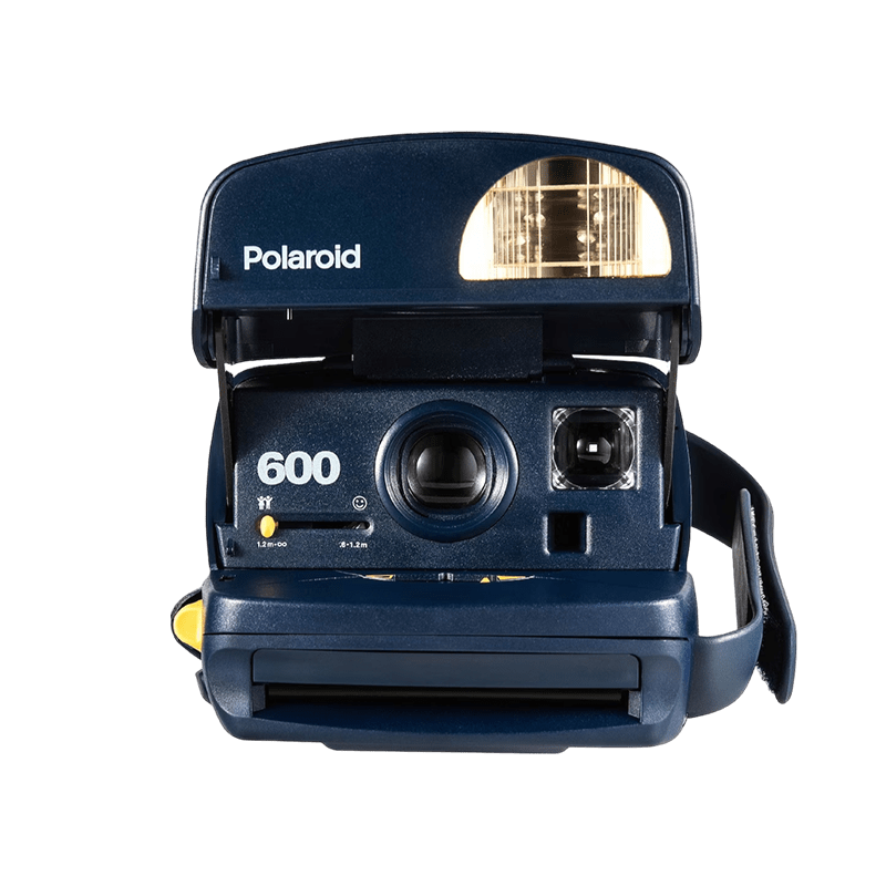 polaroid 600 round blue 1 min